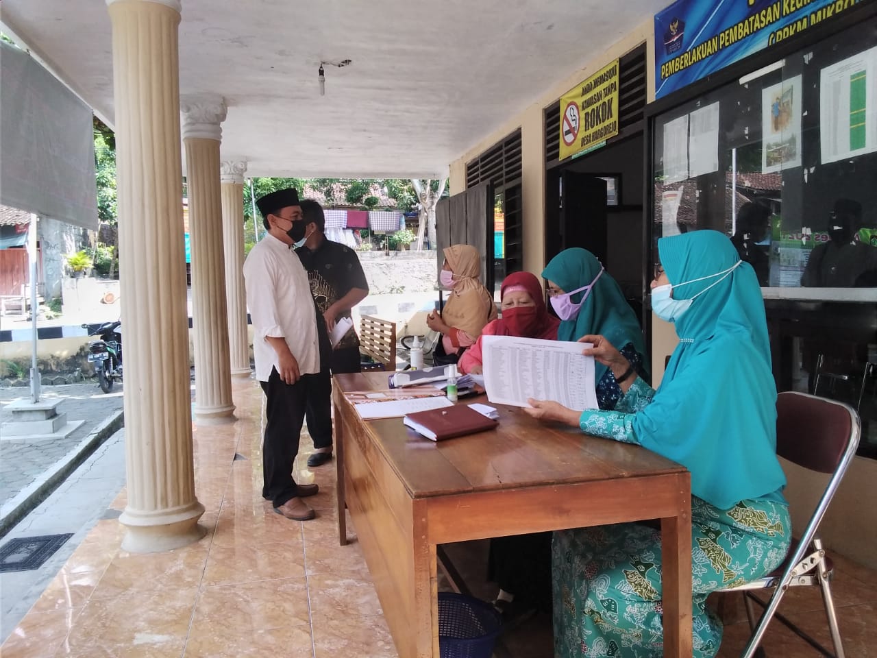 LKS Tresna Mulya Hargorejo Bagikan Santunan Untuk Anak Yatim